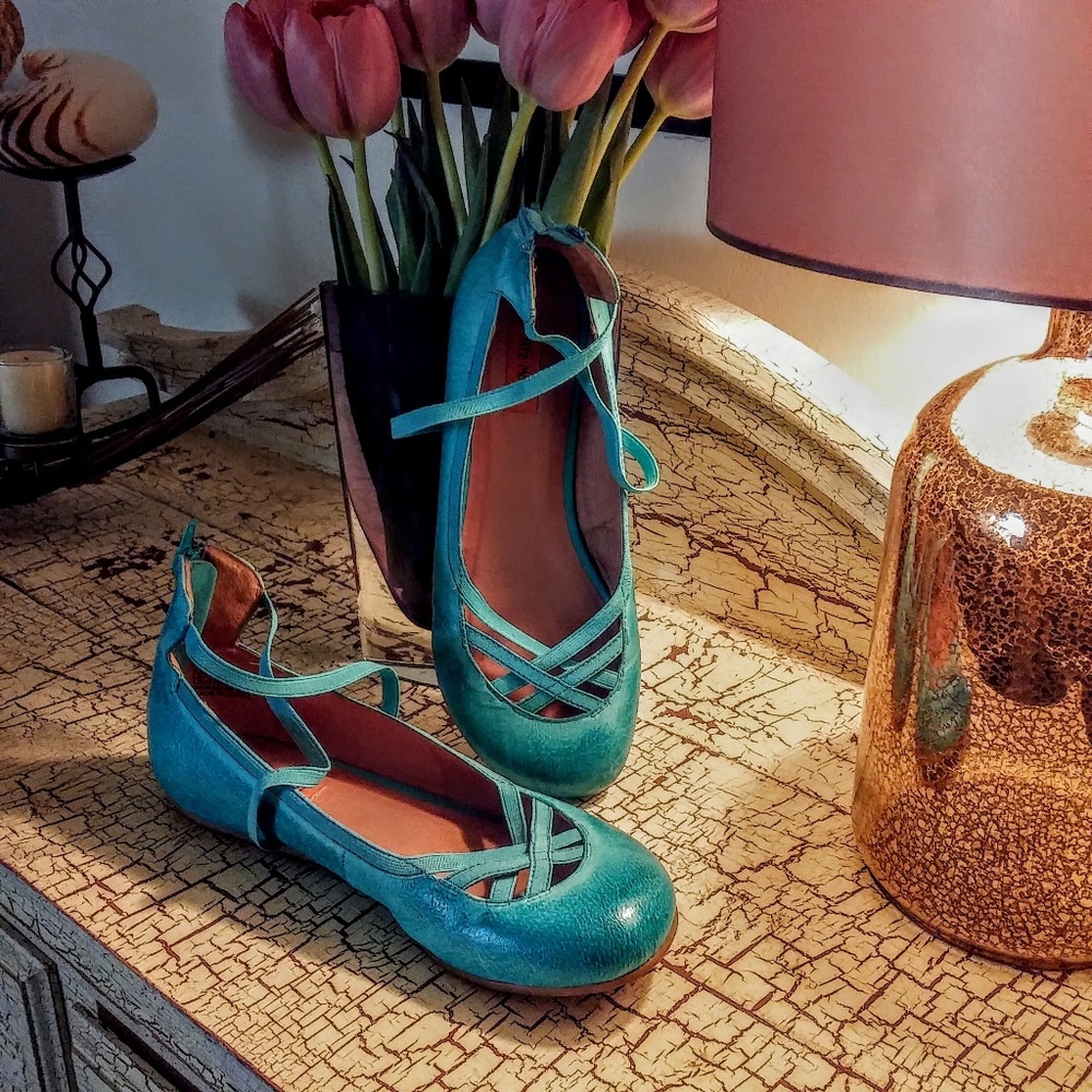 Miz Mooz Ballet Flats - Size 9M NWOT